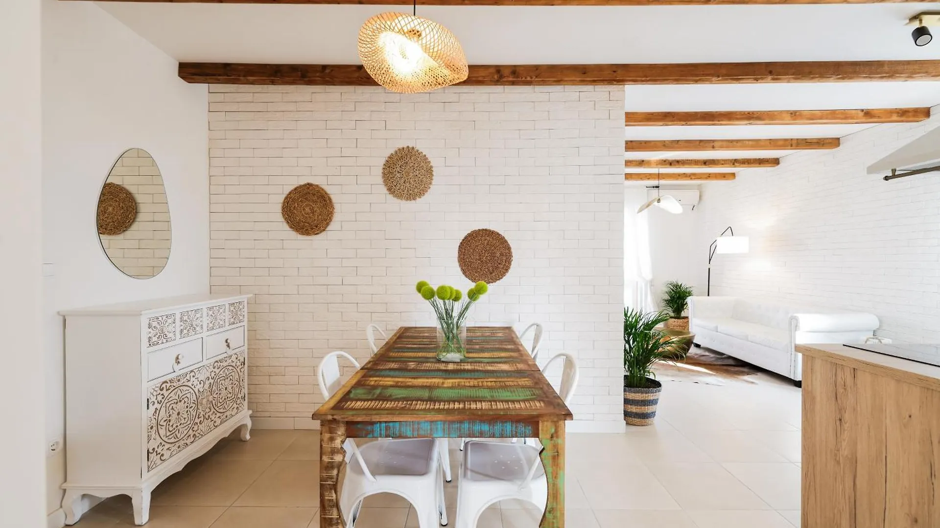 ביוגראד נה מורו Della Apartments